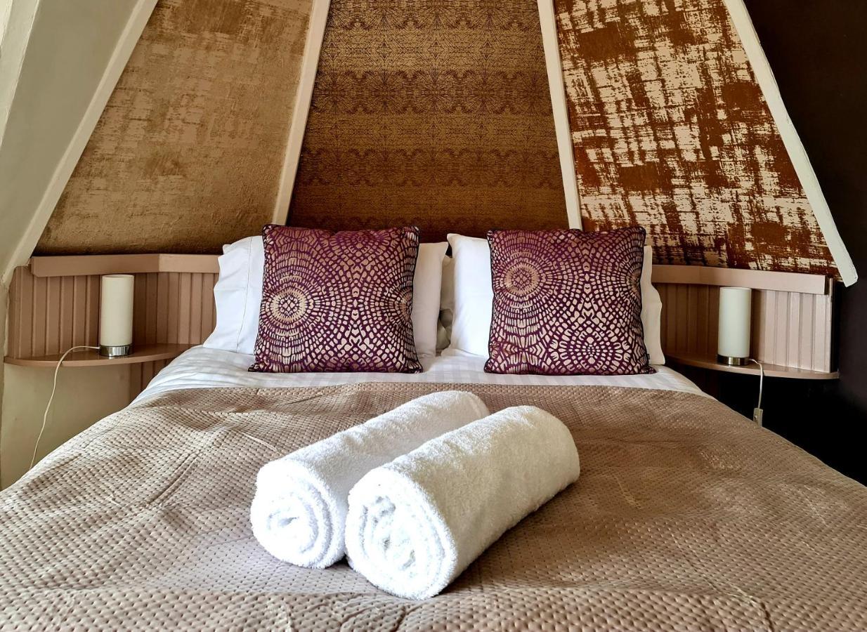 Westwell Hall Guest Accommodation, Bed & Breakfast, Luxury Rooms Ilfracombe Buitenkant foto