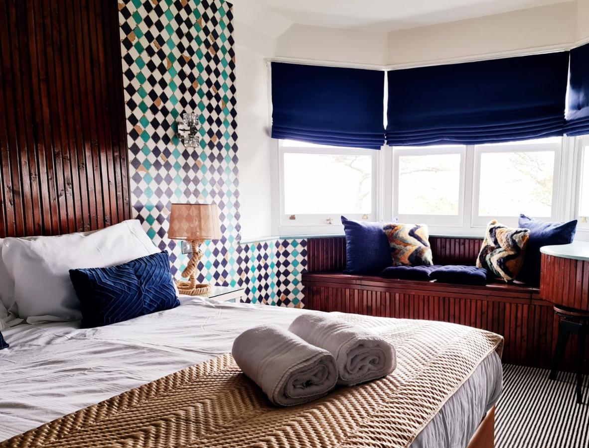 Westwell Hall Guest Accommodation, Bed & Breakfast, Luxury Rooms Ilfracombe Buitenkant foto